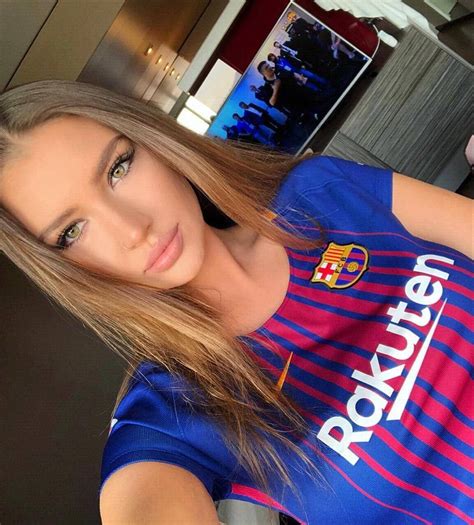 chicas guapas barcelona|Chicas guapas Barcelona on Instagram • Photos and Videos